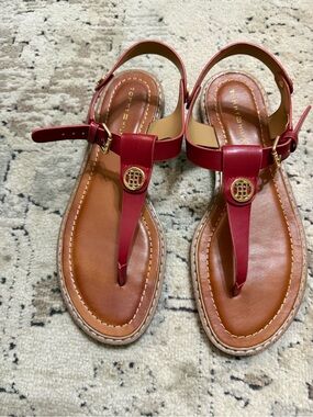 Tommy Hilfiger Red Leather T-Strap Sandals with Gold Emblem